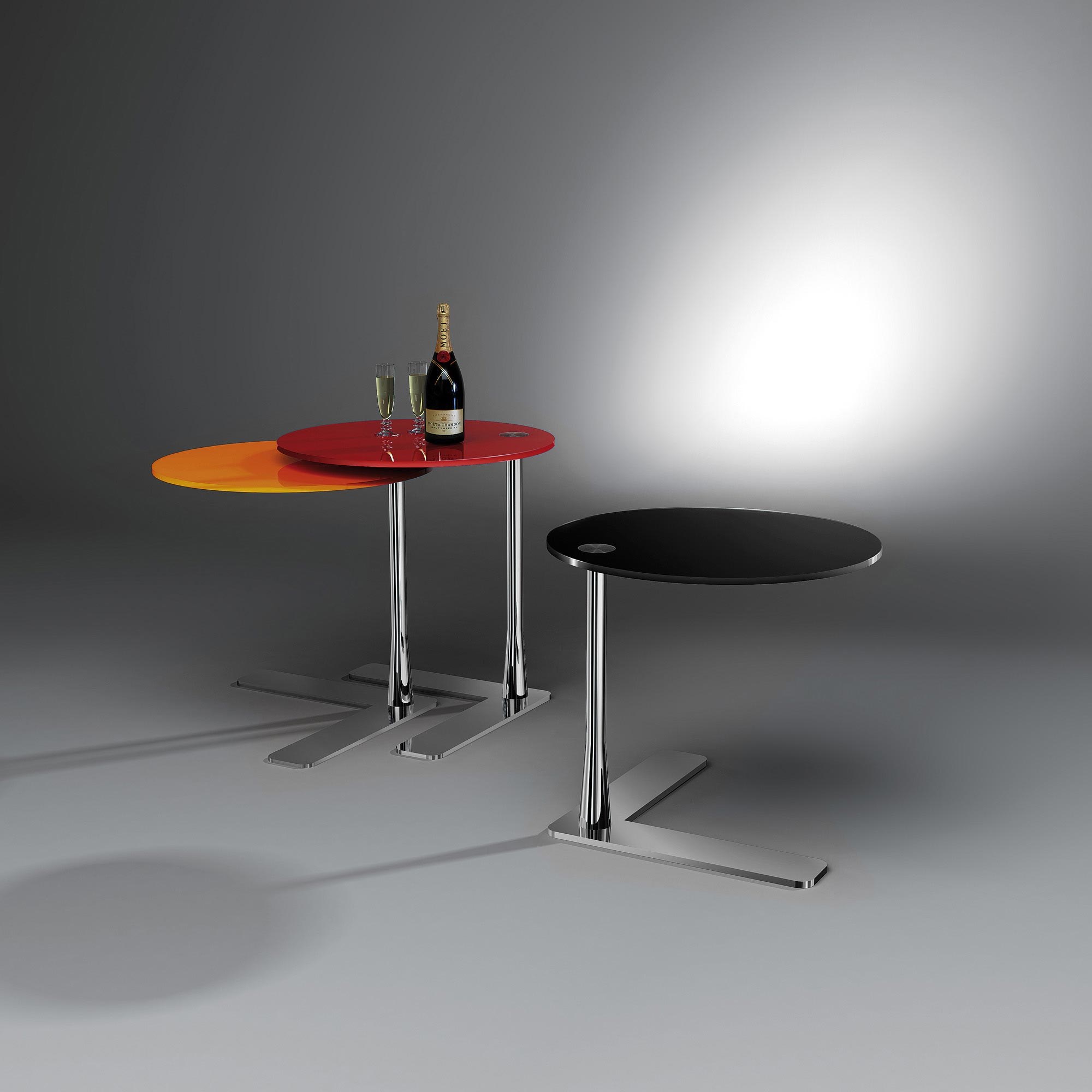 Glass side table FADO by DREIECK DESIGN: OPTIWHITE color pure orange + ruby red + jet black
