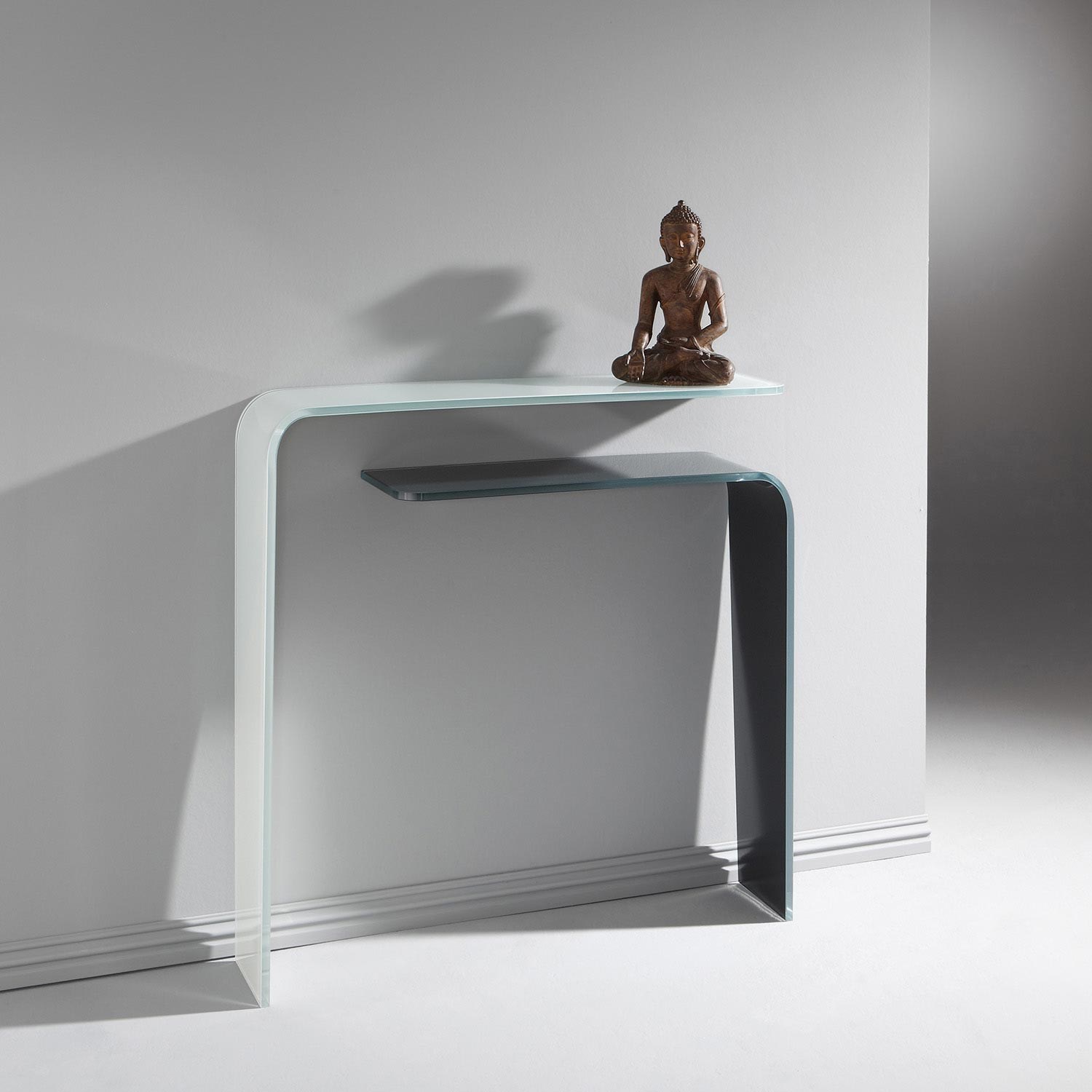 Glass console table L-SOFT by DREIECK DESIGN: OPTIWHITE color pure white + jet black