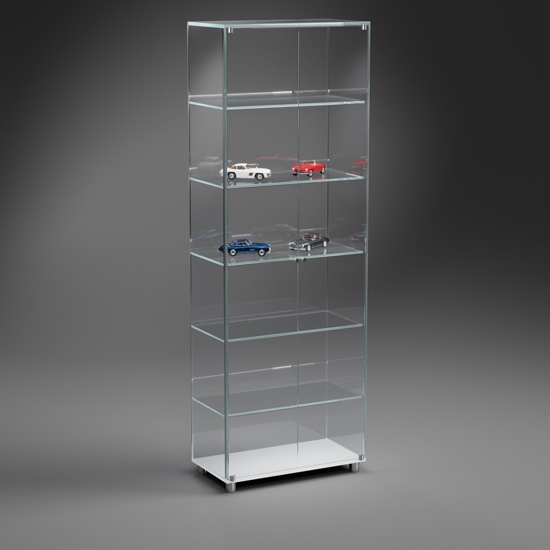 SOLUS XL – Glasvitrine in Optiwhite klar mit LED-Beleuchtung und reinweiß lackiertem Boden