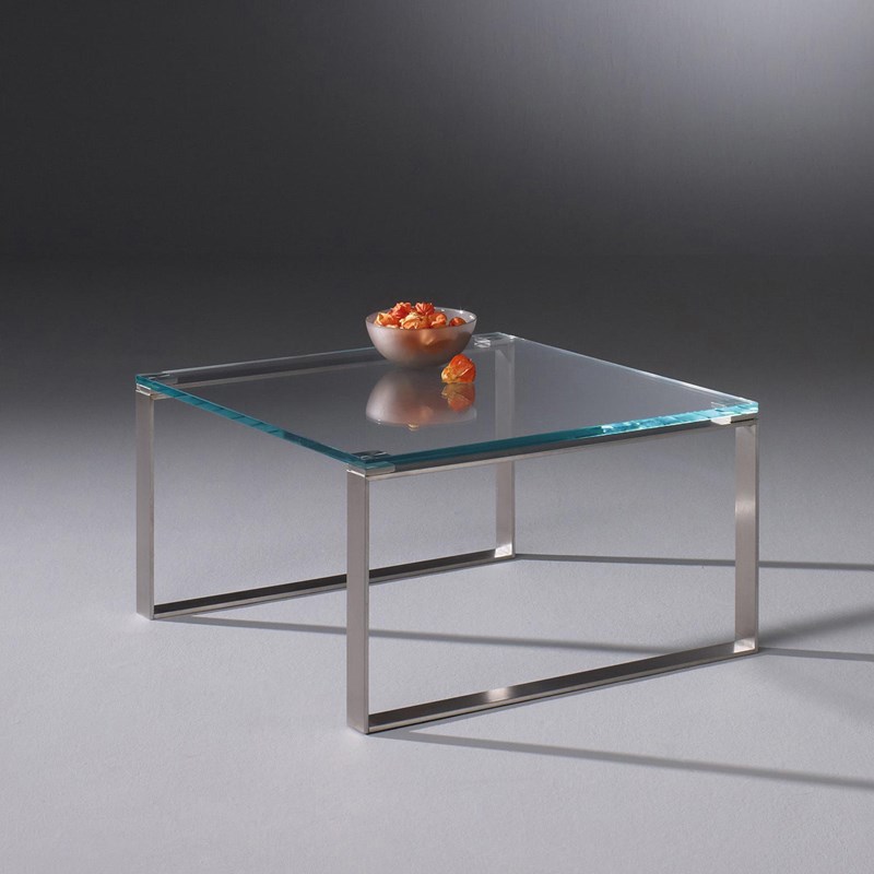 Glass coffee table DAVIS by DREIECK DESIGN: D 7740 - OPTIWHITE clear - table feet stainless steel brushed
