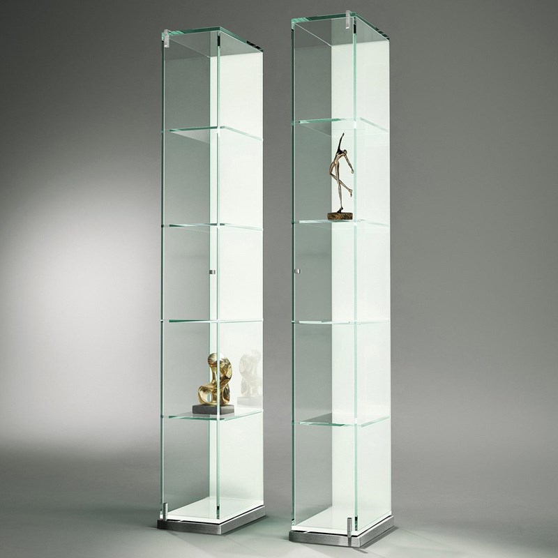Glass cabinet FACTUM by DREIECK DESIGN: hinged on left + right side - OPTIWHITE color pure white