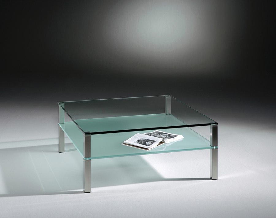 QUADRO DOUBLE mit zwei Glasebenen und Edelstahlfüßen