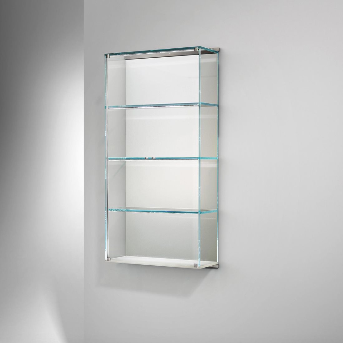 VITRO furniture by DREIECK DESIGN — Optiwhite low-iron glass