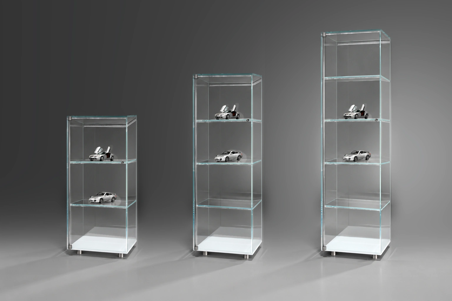 SOLUS LED LINE · Optiwhite · Clear back · Pure white base · Three heights at the same scale · Material illustration