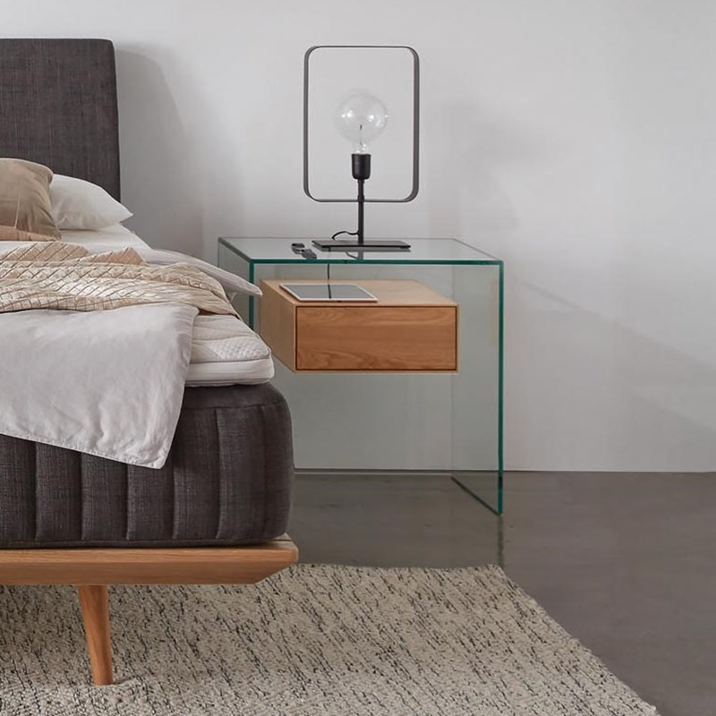 Designer-Nachttisch aus Glas mit Schublade von DREIECK DESIGN kaufen