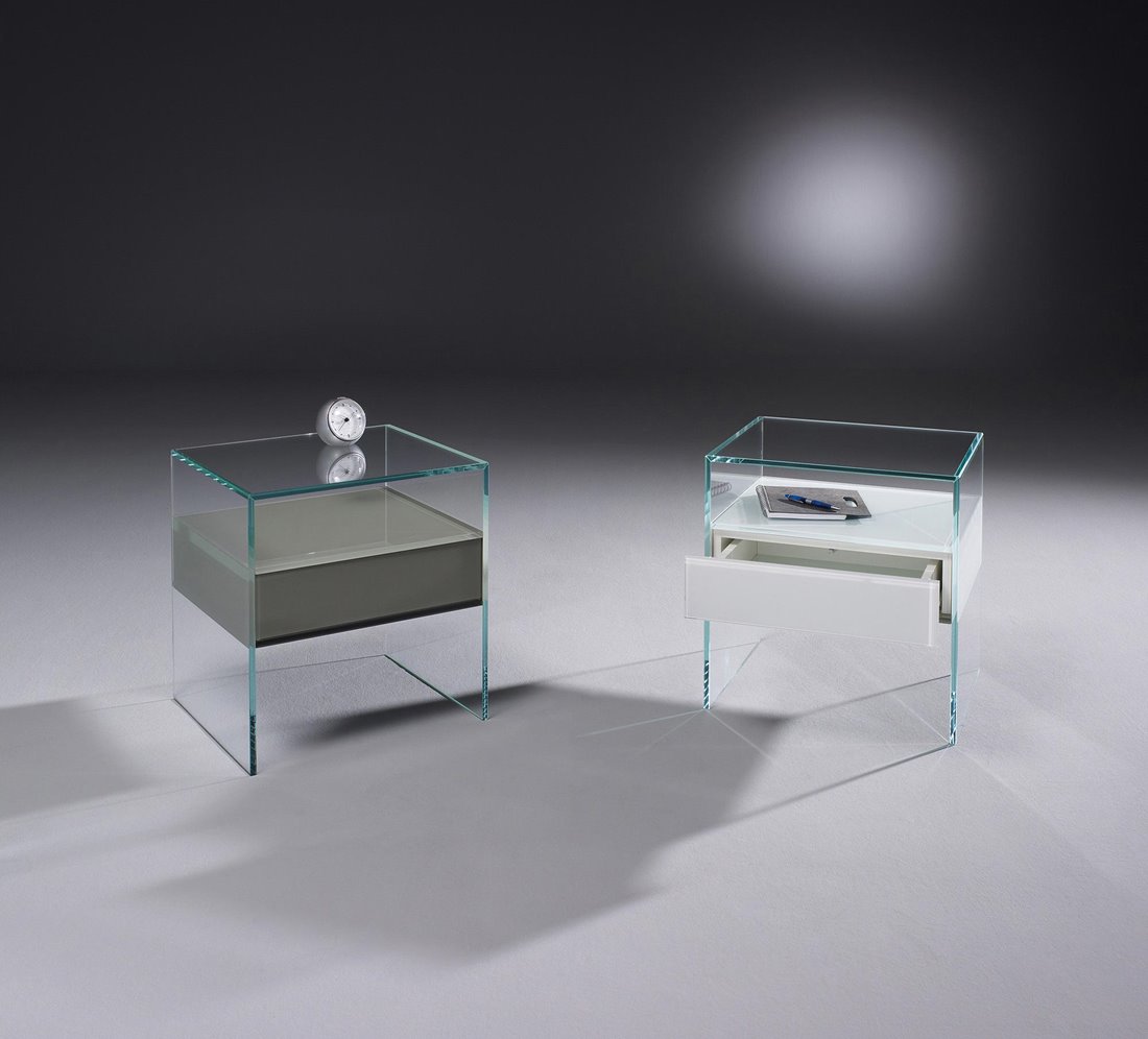 PURE furniture by DREIECK DESIGN — Optiwhite low-iron glass