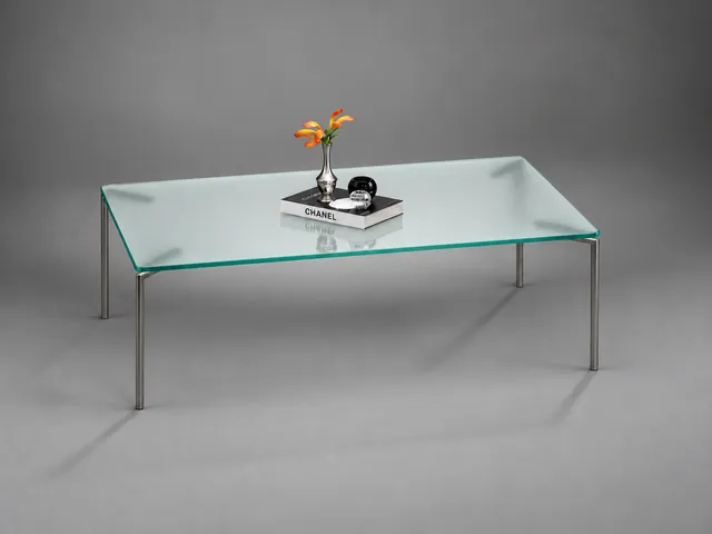FILIO · Floatglas Satiniert · Materialillustration