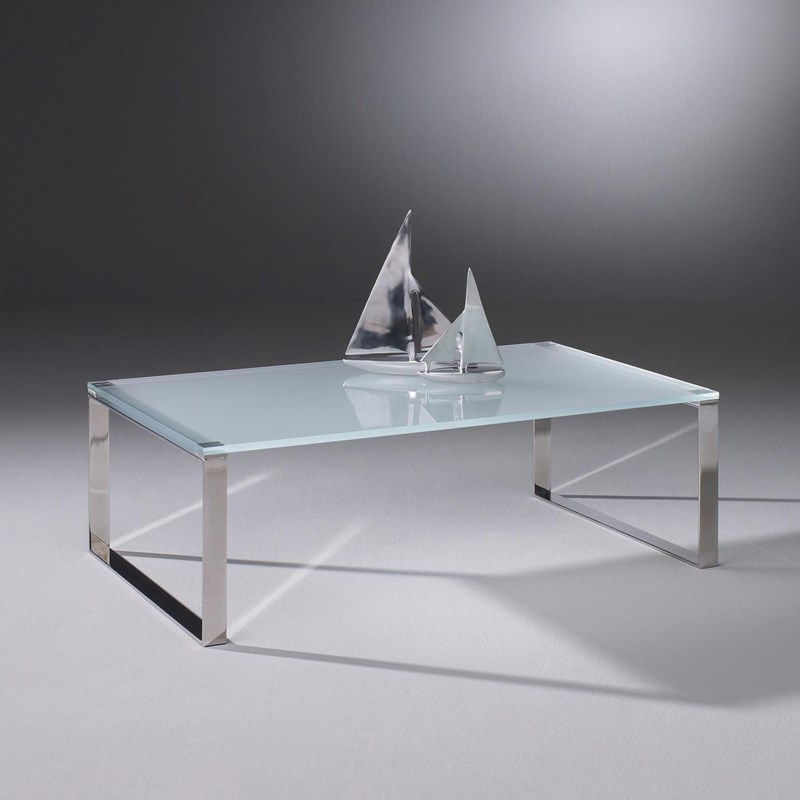 Glass coffee table DAVIS by DREIECK DESIGN: D 2740 - OPTIWHITE satinated - table feet stainless steel hand polished