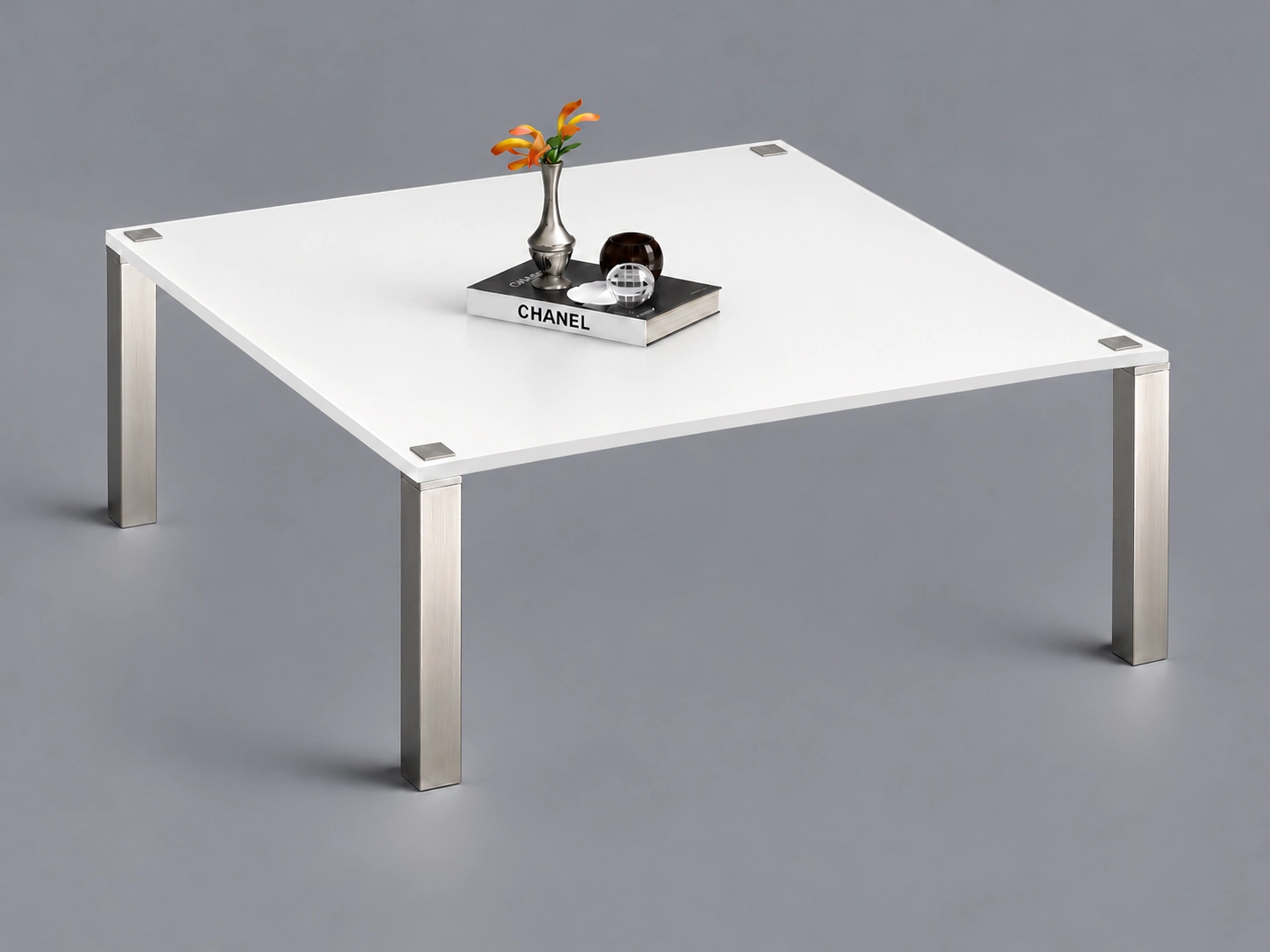 QUADRO · Optiwhite Samtcolor · Pure white RAL 9010 · Material illustration