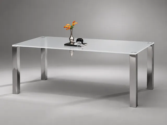 QUADRO MAGNUM · Optiwhite satiniert · Materialillustration