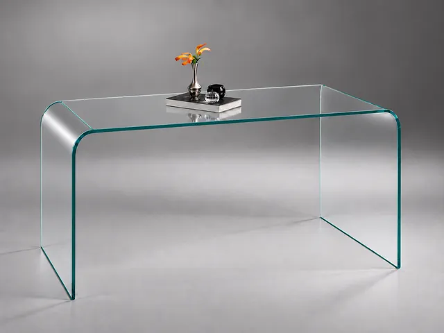 UT · UT 31 · Optiwhite clear · material illustration