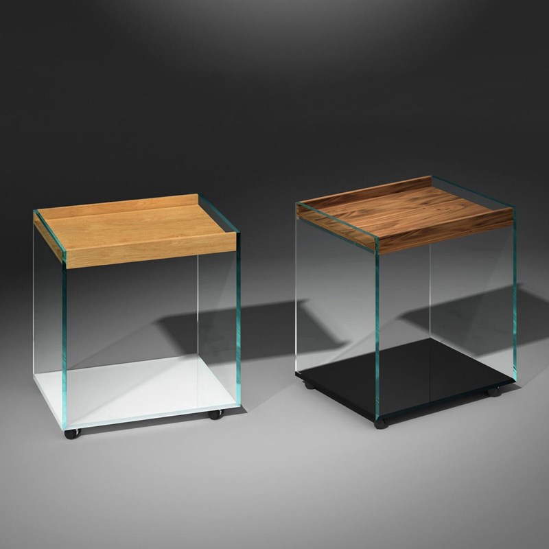 Glass side table with TRAY: 50 OPTWHITE partial pure white - tray OAK + 50 OPTIWHITE partial jet black - tray WALNUT
