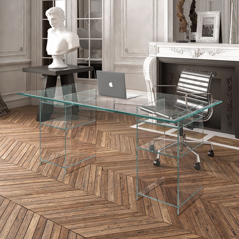 Glastisch in klassischer Form von DREIECK DESIGN kaufen
