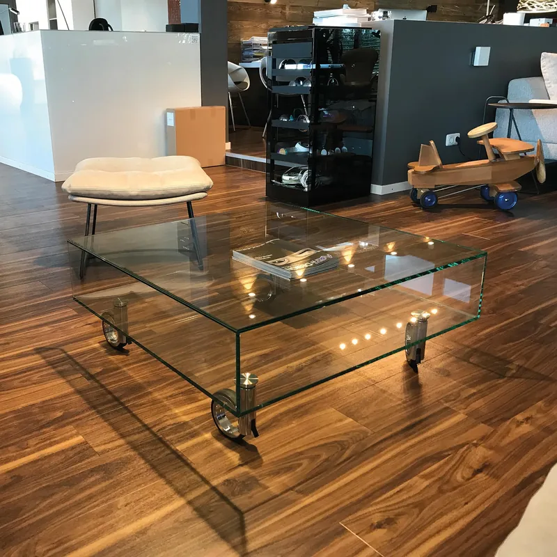 Couchtisch KATO R auf Rollen von DREIECK DESIGN - Floatglas klar