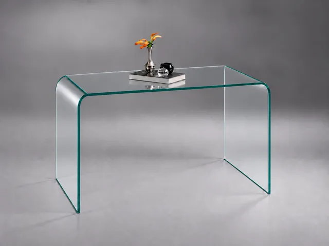 UT · UT 28 · Optiwhite clear · material illustration